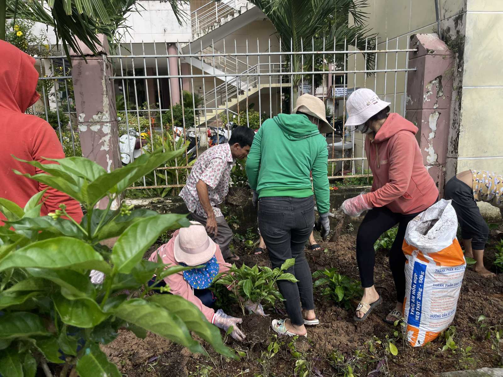 z3785559105853_eb601093ae4dded26c2112f3a6194e05