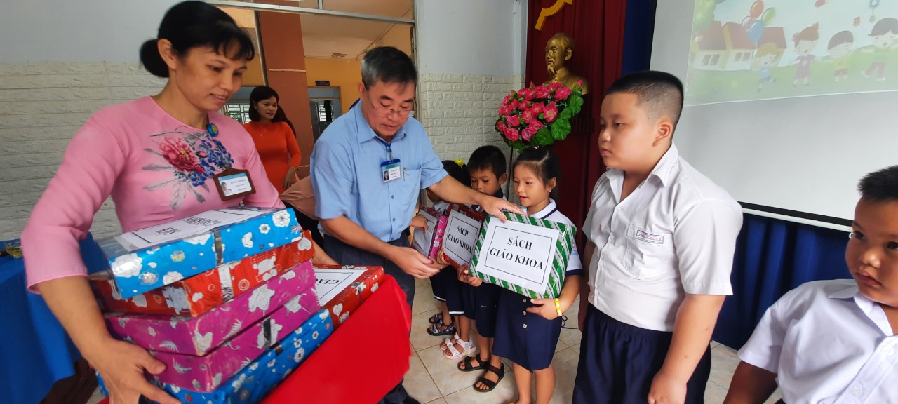 z4651311313414_11e2ae58bad0a4f808c6b3c112dbc36a