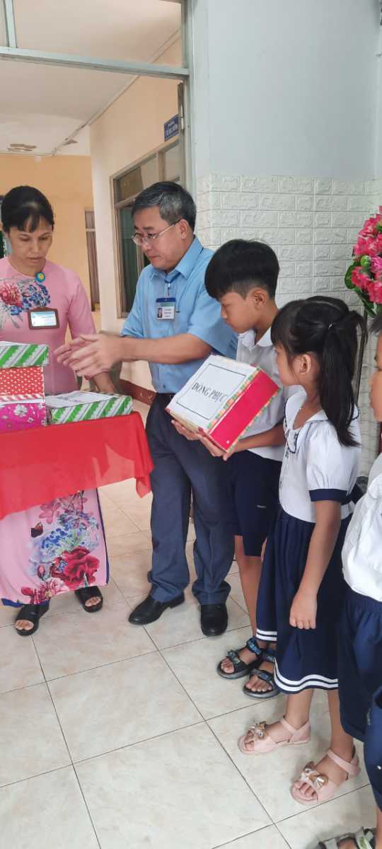 z4651311319688_b7d6e23322a5a4756f708f97875753f6