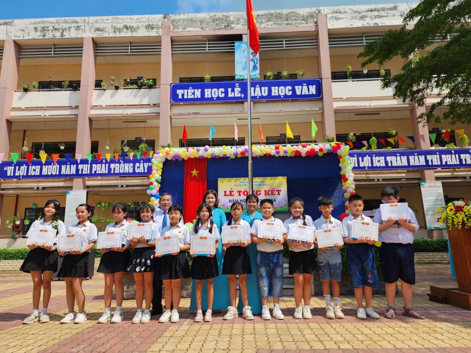 z5479743178424_2be2cd980d530efe27fb1eef17fb9885