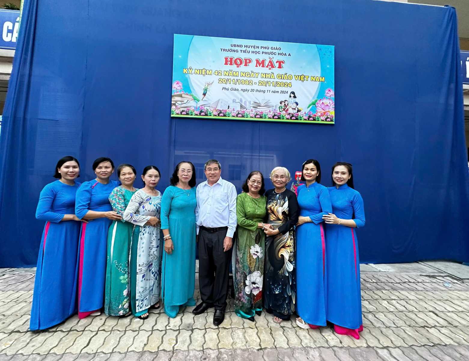 eb64856d569bedc5b48a3