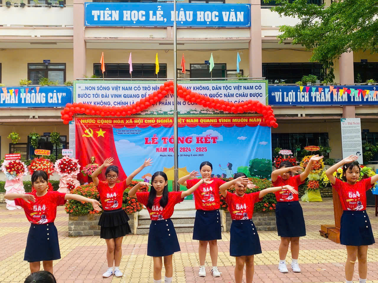 40295f8c6333d66d8f2236