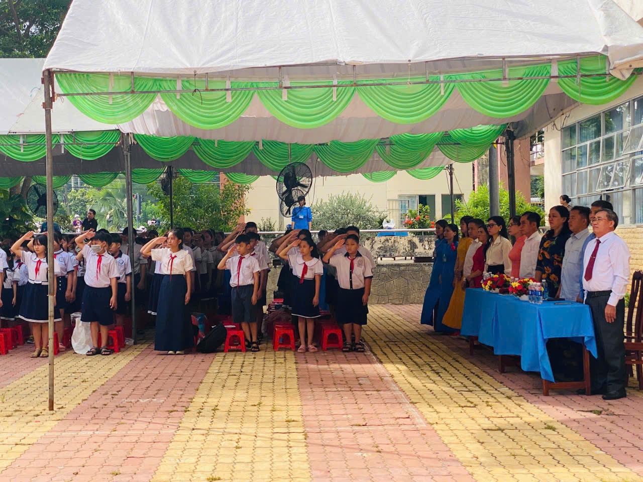 8b4978ec4453f10da84234